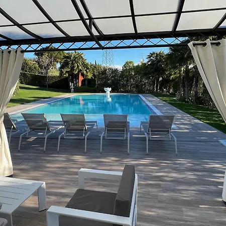 Villa Angela - Italian Homing *