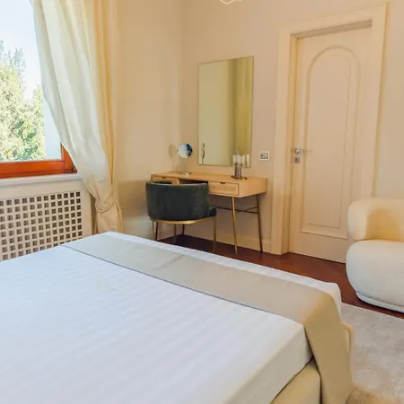 Angela - Italian Homing Desenzano del Garda