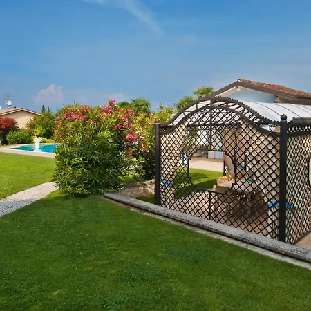 Villa Angela - Italian Homing *